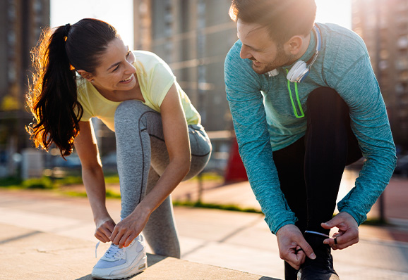 people exercising showing example of factor increase risk of LTP reaction